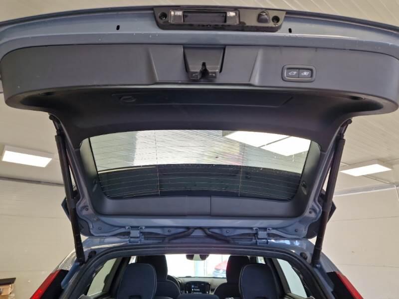 Volvo XC40 T5 RECHARGE PLUG-IN AUTO PLUS BRIGHT - foto 80