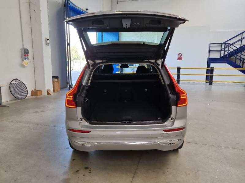Volvo XC60 SUV T6 PLUG-IN AWD AUTO CORE - foto 5