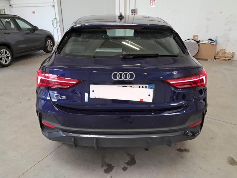 Audi Q3 SUV 45 TFSI E S TRONIC BUSINESS PLUS - foto 30