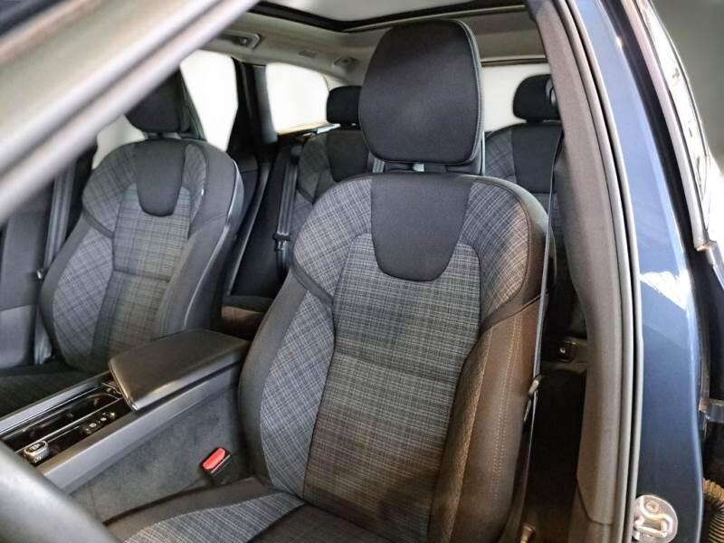 Volvo XC60 SUV T6 PLUG-IN AWD AUTO CORE - foto 11