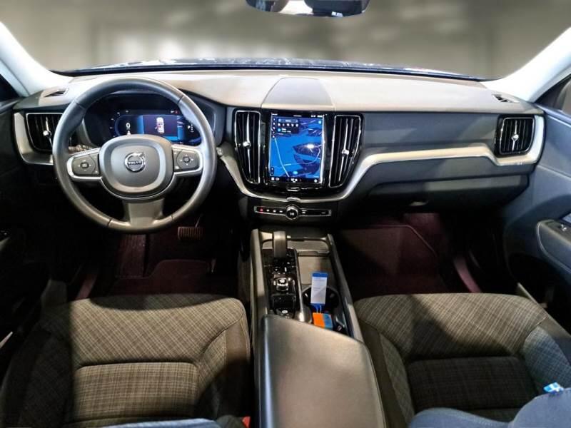 Volvo XC60 SUV T6 PLUG-IN AWD AUTO CORE - foto 3