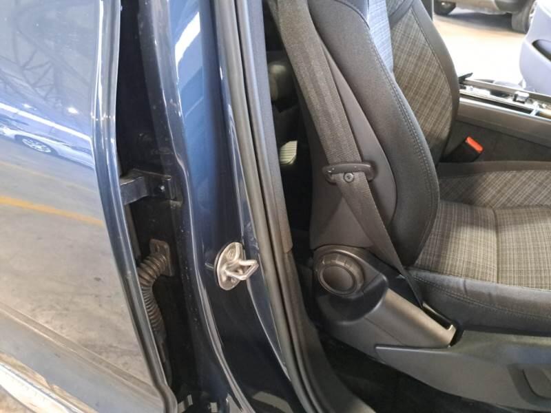 Volvo XC60 SUV T6 PLUG-IN AWD AUTO CORE - foto 64