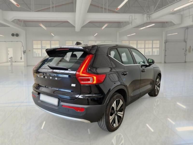 Volvo XC40 SUV T5 RECHARGE PLUG-IN AUTO PLUS BRIGHT - foto 2
