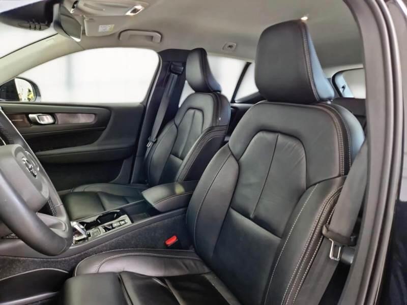 Volvo XC40 SUV T5 RECHARGE PLUG-IN AUTO PLUS BRIGHT - foto 11