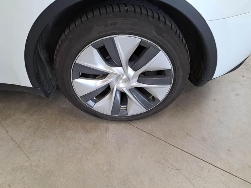 Tesla Model Y SUV 50 KWH RWD AUT. - foto 54
