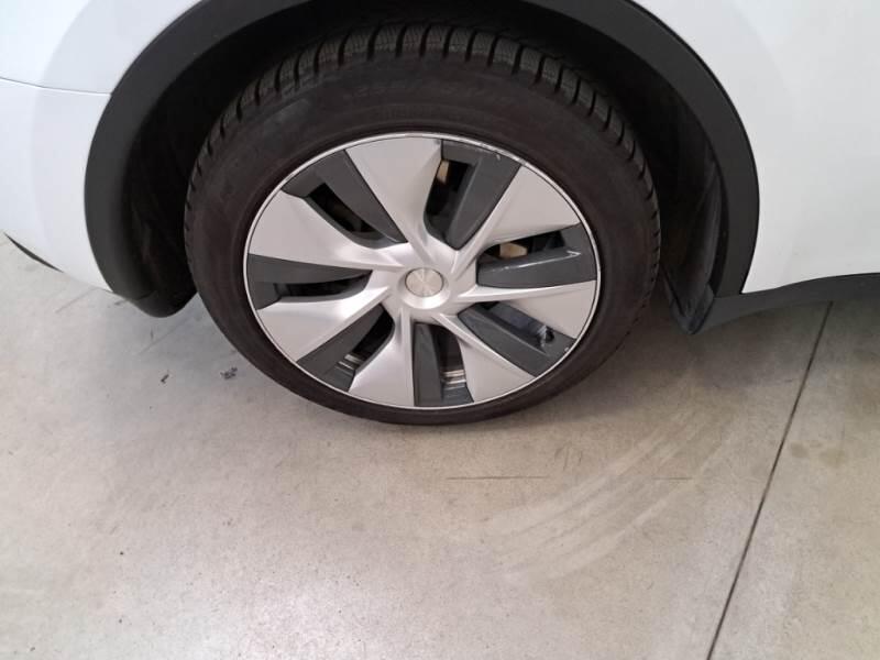 Tesla Model Y SUV 50 KWH RWD AUT. - foto 55