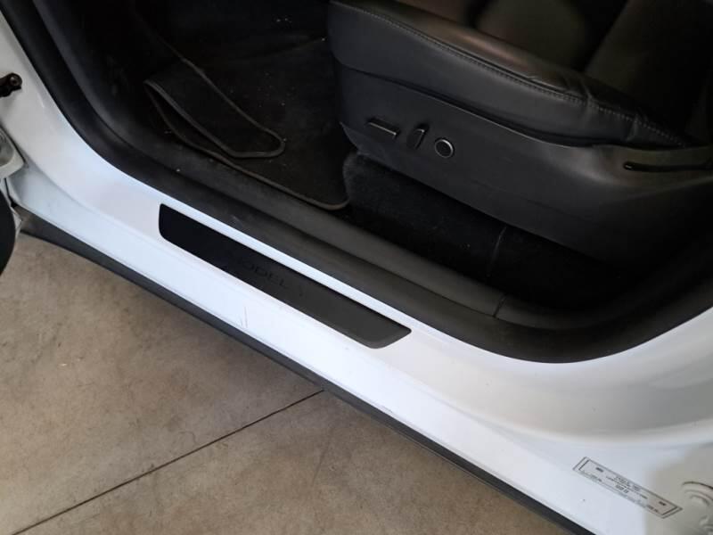 Tesla Model Y SUV 50 KWH RWD AUT. - foto 59