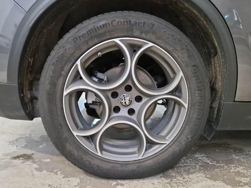 Alfa Romeo Stelvio SUV 2.2 TD 190 CV SPRINT AT8 Q4 - foto 18