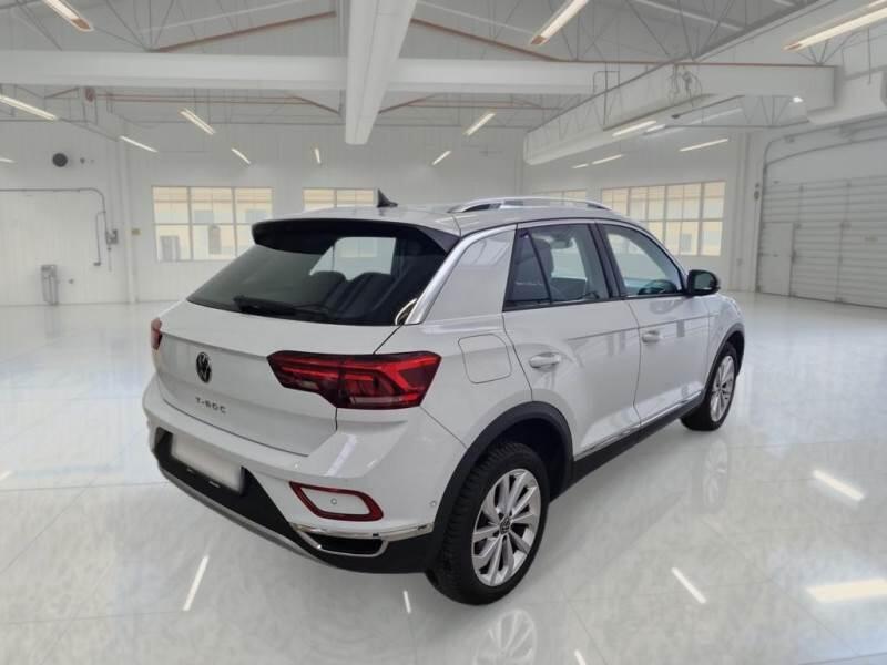 Volkswagen T-Roc SUV 2.0 TDI SCR STYLE - foto 2