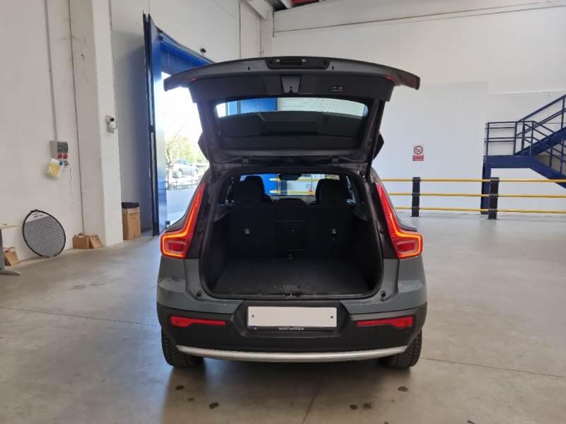 Volvo XC40 SUV T5 RECHARGE PLUG-IN AUTO CORE - foto 5