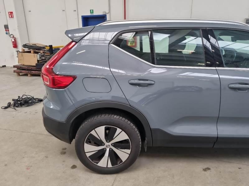Volvo XC40 SUV T5 RECHARGE PLUG-IN AUTO CORE - foto 42