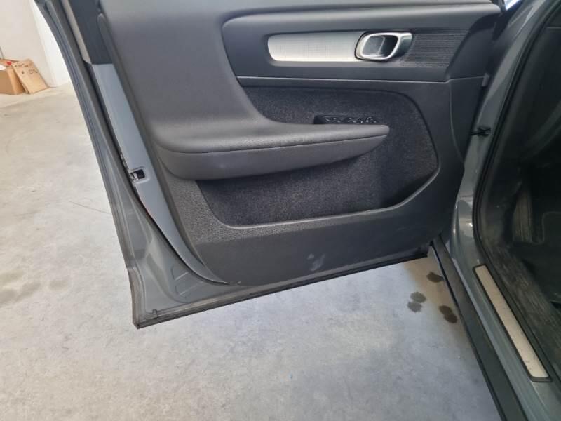 Volvo XC40 SUV T5 RECHARGE PLUG-IN AUTO CORE - foto 76