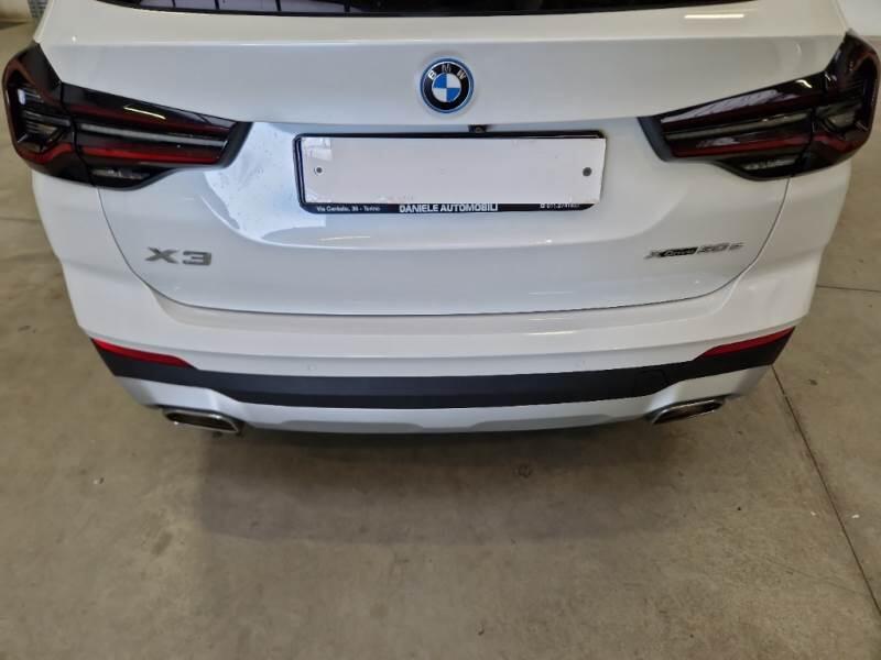 BMW X3 SUV XDRIVE 30E - foto 27