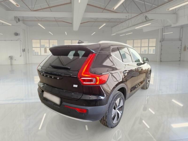 Volvo XC40 SUV T4 RECHARGE PLUG-IN AUTO CORE - foto 2
