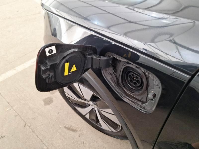 Volvo XC40 SUV T4 RECHARGE PLUG-IN AUTO CORE - foto 38