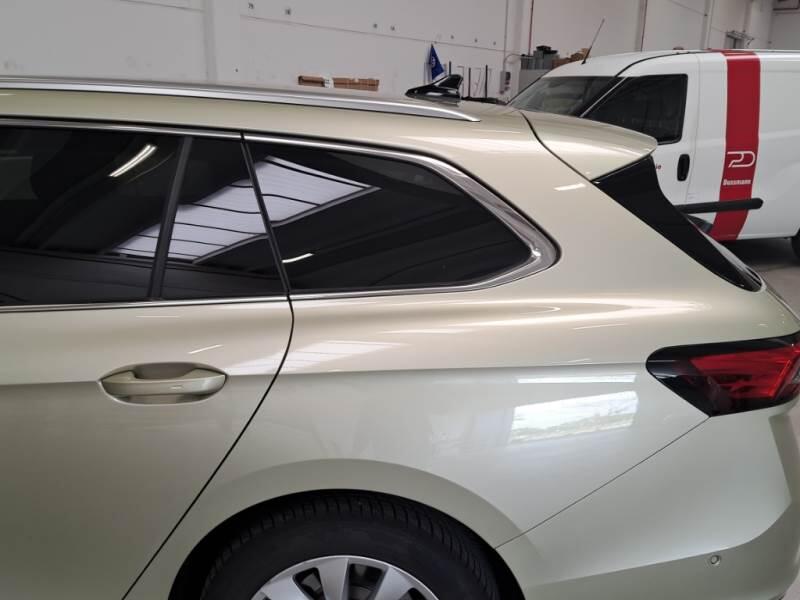 Skoda Superb Combi STATION WAGON 1.5 TSI PHEV STYLE DSG - foto 30