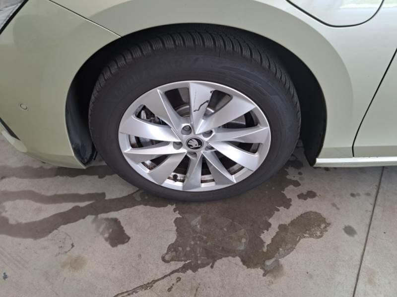Skoda Superb Combi STATION WAGON 1.5 TSI PHEV STYLE DSG - foto 33