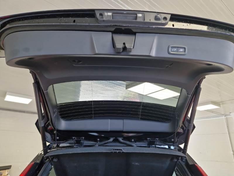 Volvo XC40 SUV T5 Recharge Plug-in auto Core - foto 64