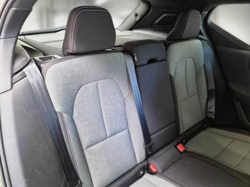 Volvo XC40 SUV T5 RECHARGE PLUG-IN AUTO CORE - foto 15