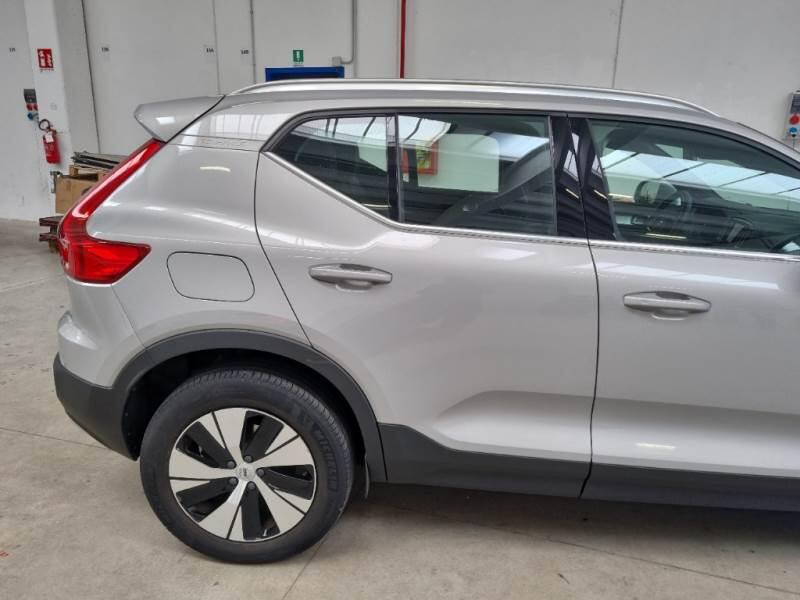 Volvo XC40 SUV T5 RECHARGE PLUG-IN AUTO CORE - foto 34