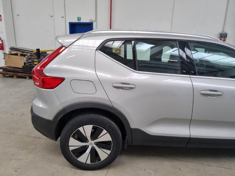 Volvo XC40 SUV T5 RECHARGE PLUG-IN AUTO CORE - foto 37