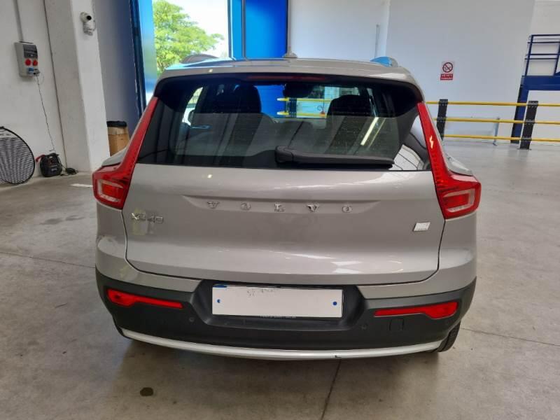 Volvo XC40 SUV T5 RECHARGE PLUG-IN AUTO CORE - foto 40
