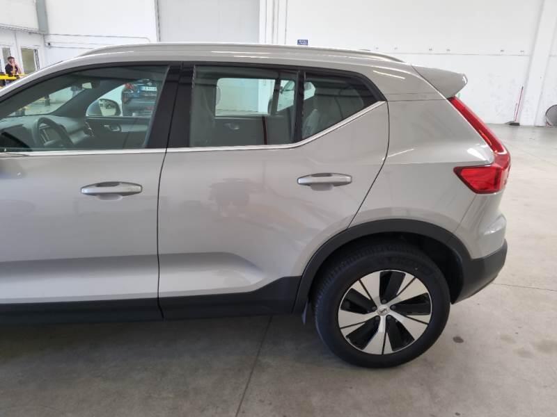 Volvo XC40 SUV T5 RECHARGE PLUG-IN AUTO CORE - foto 45