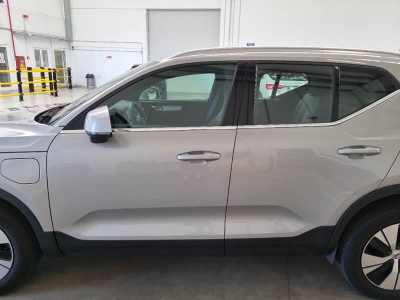 Volvo XC40 SUV T5 RECHARGE PLUG-IN AUTO CORE - foto 47