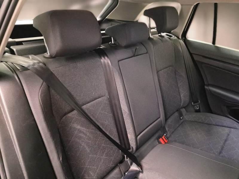 Volkswagen Golf VIII Variant STATION WAGON 1.5 ETSI EVO ACT 96KW LIFE DSG - foto 15