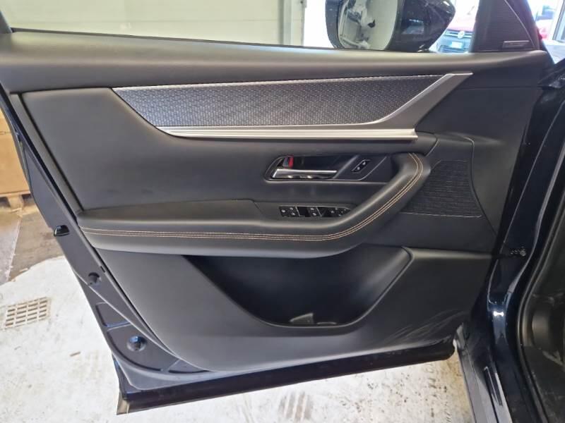 Mazda CX-60 SUV 3.3L E-SKYACTIV MHEV HOMURA AWD AUTO - foto 72
