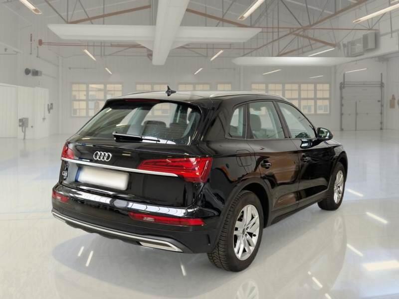 Audi Q5 SUV 35 TDI BUSINESS S TRONIC - foto 2