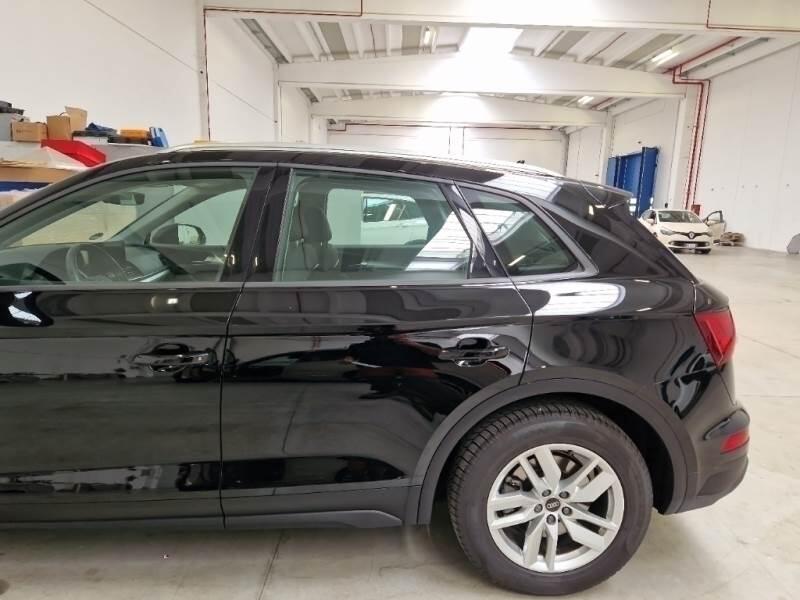 Audi Q5 SUV 35 TDI BUSINESS S TRONIC - foto 47