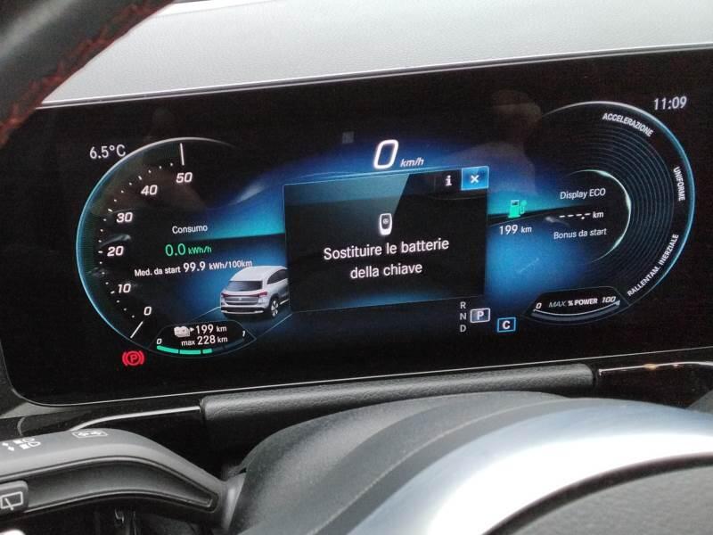 Mercedes EQA -Klasse SUV EQA 250 PREMIUM PLUS - foto 4