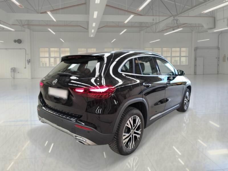 Mercedes GLA CROSSOVER 250 E PLUG-IN AUTO PROG ADVANCED - foto 2