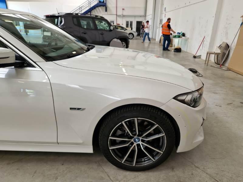 BMW Serie 3 Touring STATION WAGON 330E XDRIVE TOURING AUTO - foto 57