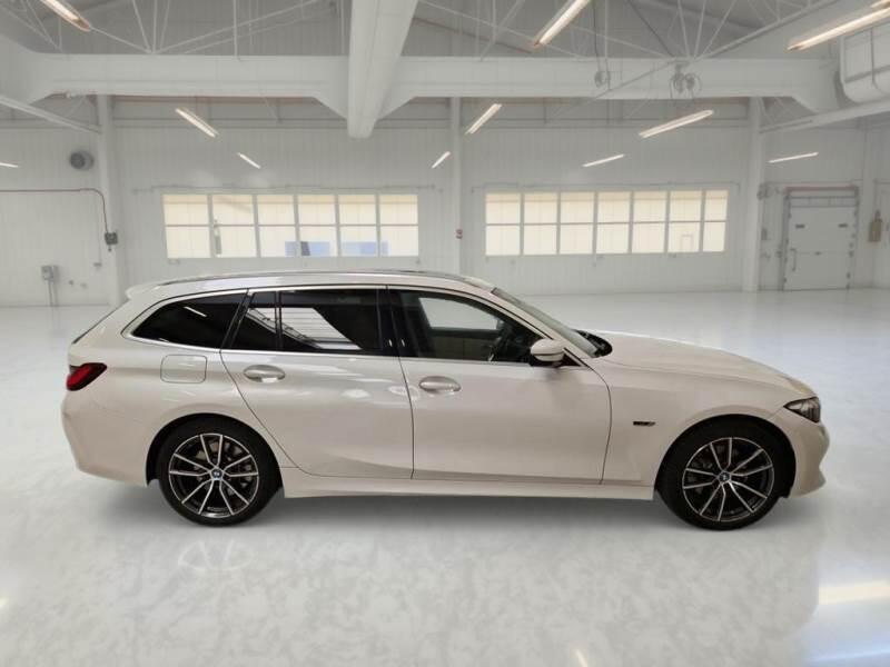 BMW Serie 3 Touring STATION WAGON 330E XDRIVE TOURING AUTO - foto 7
