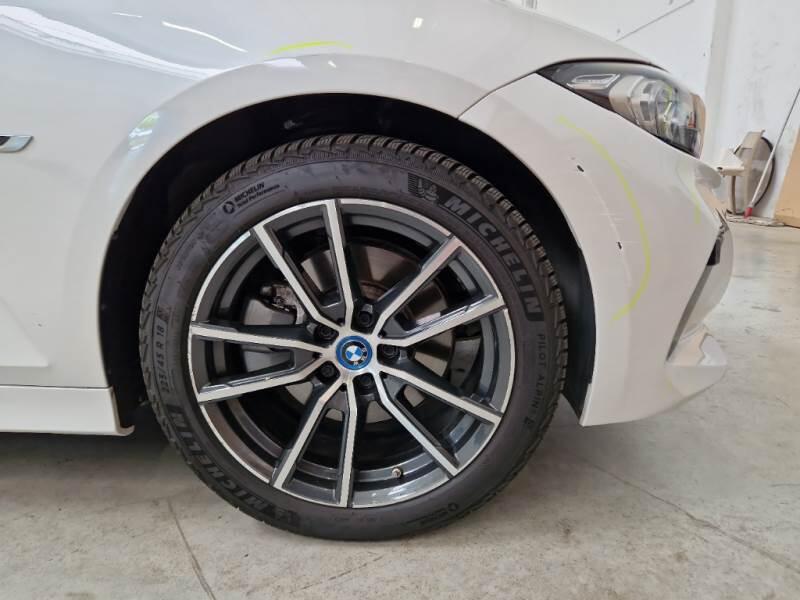 BMW Serie 3 Touring STATION WAGON 330E XDRIVE TOURING AUTO - foto 82