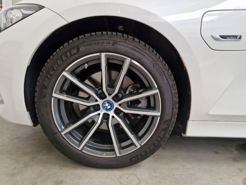 BMW Serie 3 Touring STATION WAGON 330E XDRIVE TOURING AUTO - foto 90
