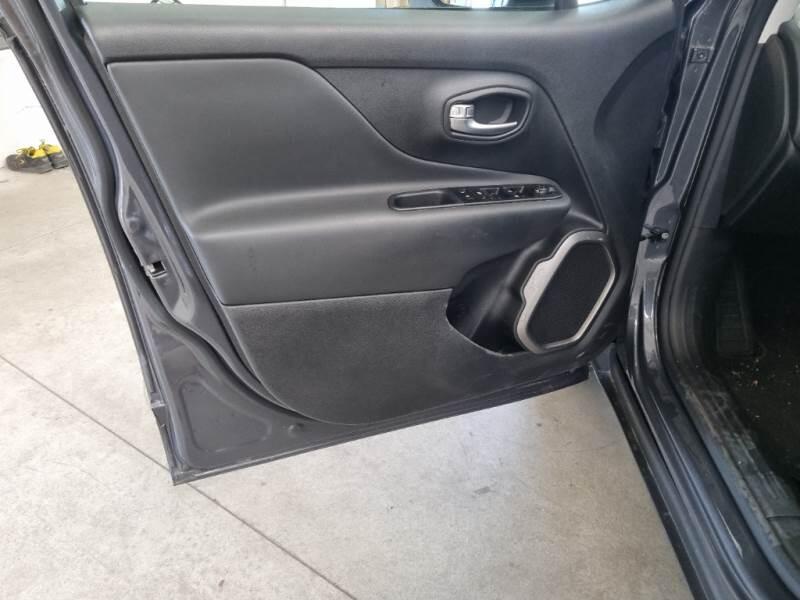 Jeep Renegade SUV 1.5 T4 MHEV 130CV LIMITED DDCT - foto 70