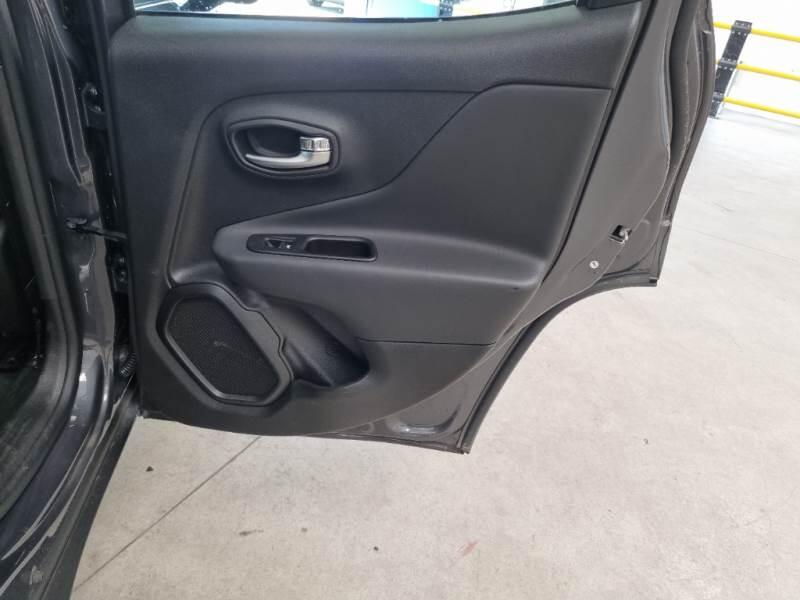 Jeep Renegade SUV 1.5 T4 MHEV 130CV LIMITED DDCT - foto 76