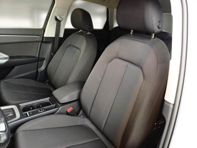Audi Q3 SUV 45 TFSI E S TRONIC S LINE EDITION - foto 11
