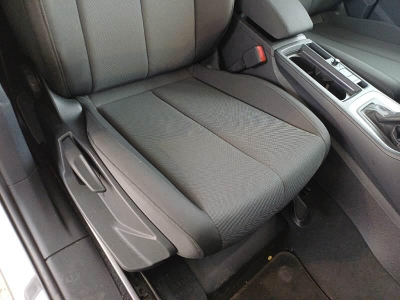 Audi Q3 SUV 45 TFSI E S TRONIC S LINE EDITION - foto 14