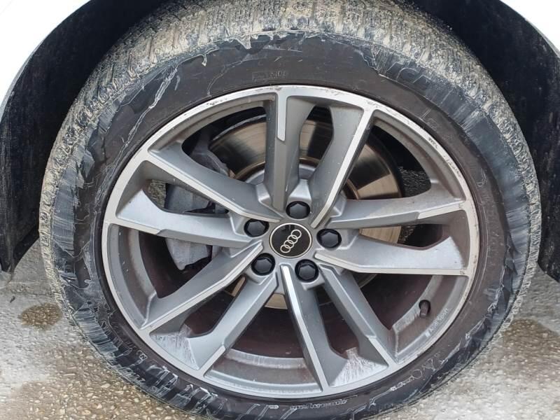 Audi Q3 SUV 45 TFSI E S TRONIC S LINE EDITION - foto 20