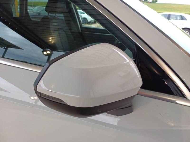 Audi Q3 SUV 45 TFSI E S TRONIC S LINE EDITION - foto 35