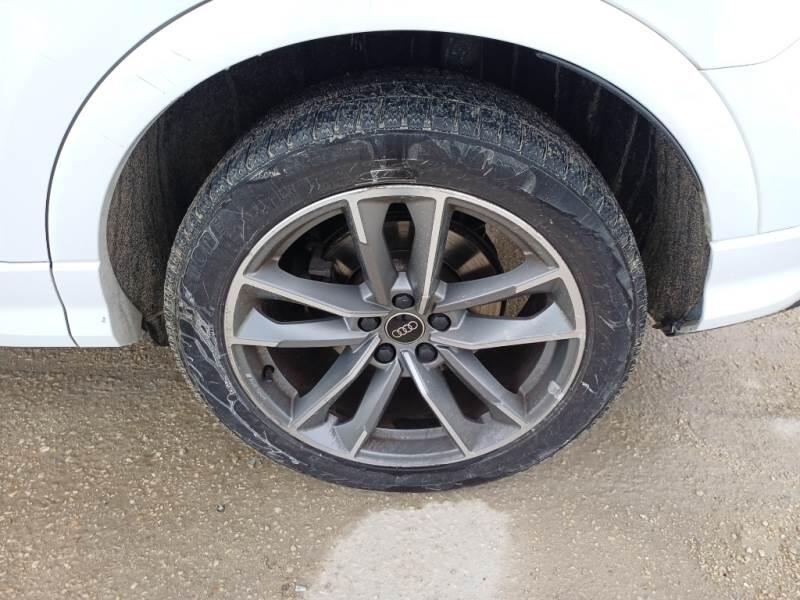 Audi Q3 SUV 45 TFSI E S TRONIC S LINE EDITION - foto 52