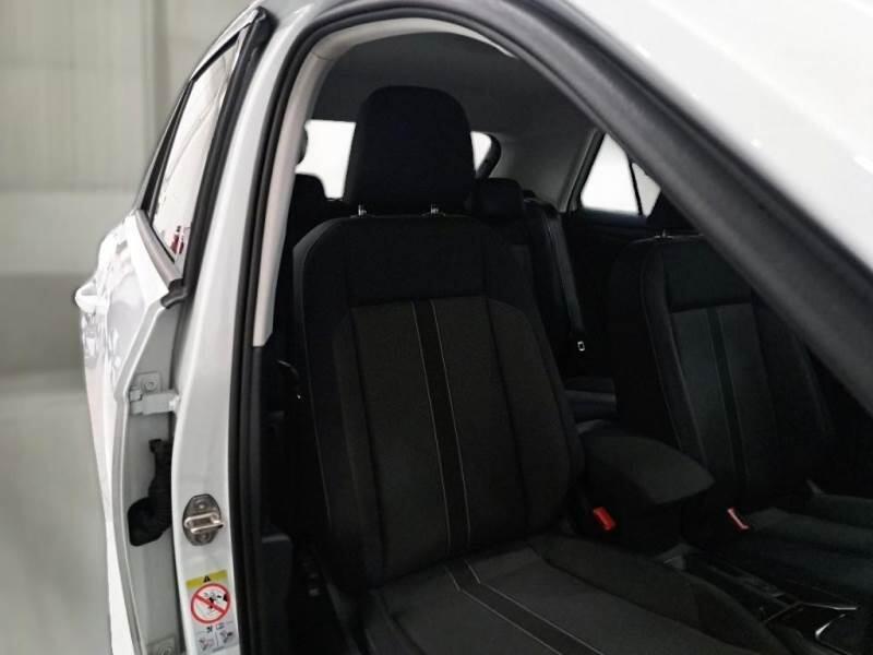 Volkswagen T-Roc SUV 2.0 TDI SCR LIFE DSG - foto 11