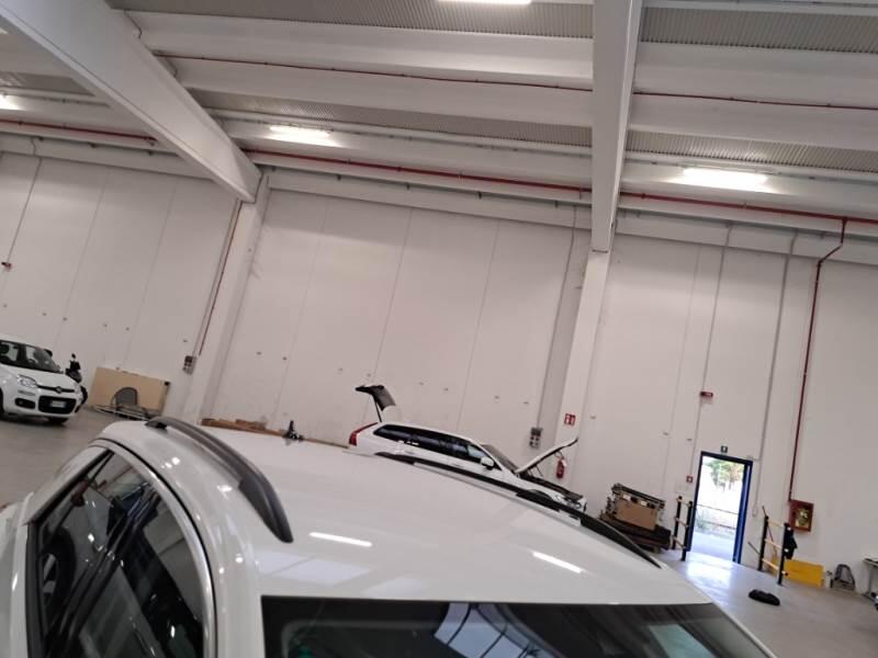 Volkswagen T-Roc SUV 2.0 TDI SCR LIFE DSG - foto 20