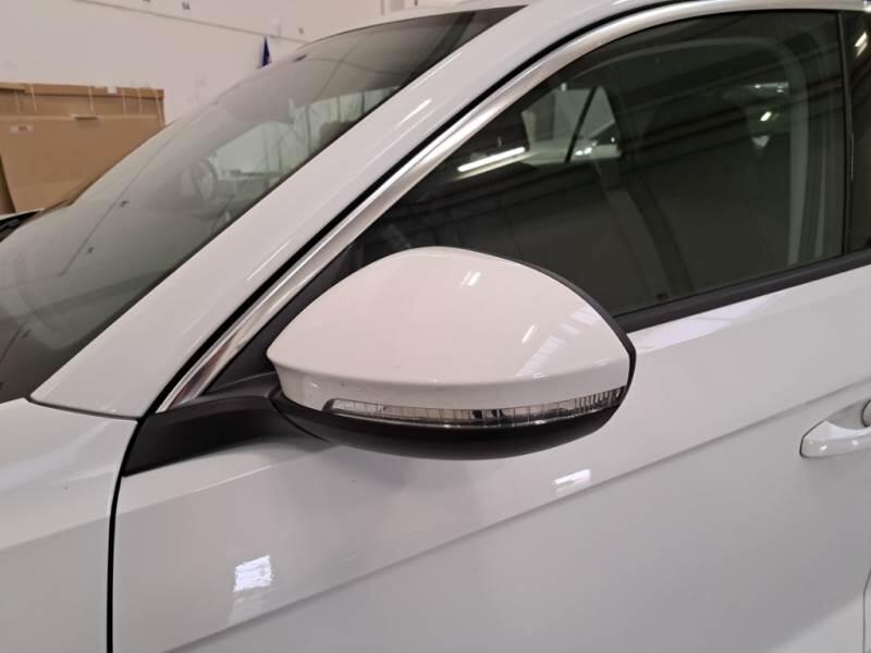 Volkswagen T-Roc SUV 2.0 TDI SCR LIFE DSG - foto 52