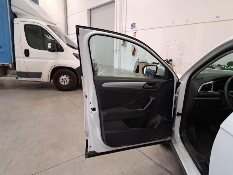 Volkswagen T-Roc SUV 2.0 TDI SCR LIFE DSG - foto 85