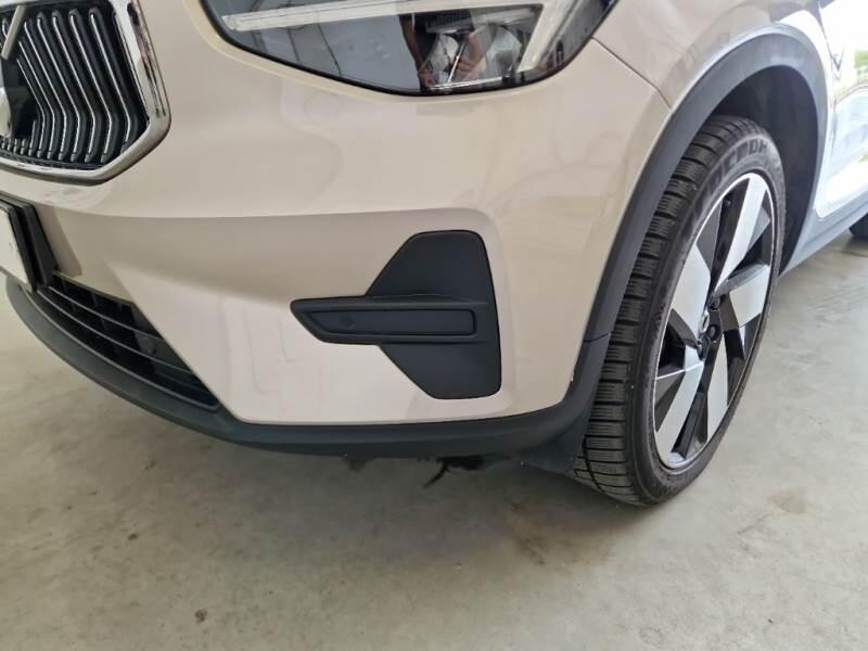 Volvo XC40 SUV T4 RECHARGE PLUG-IN AUTO PLUS BRIGHT - foto 28